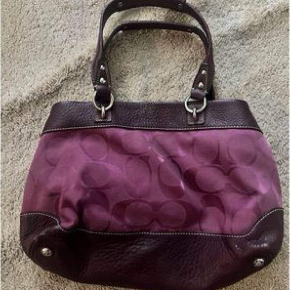 Coach bag, medium like new